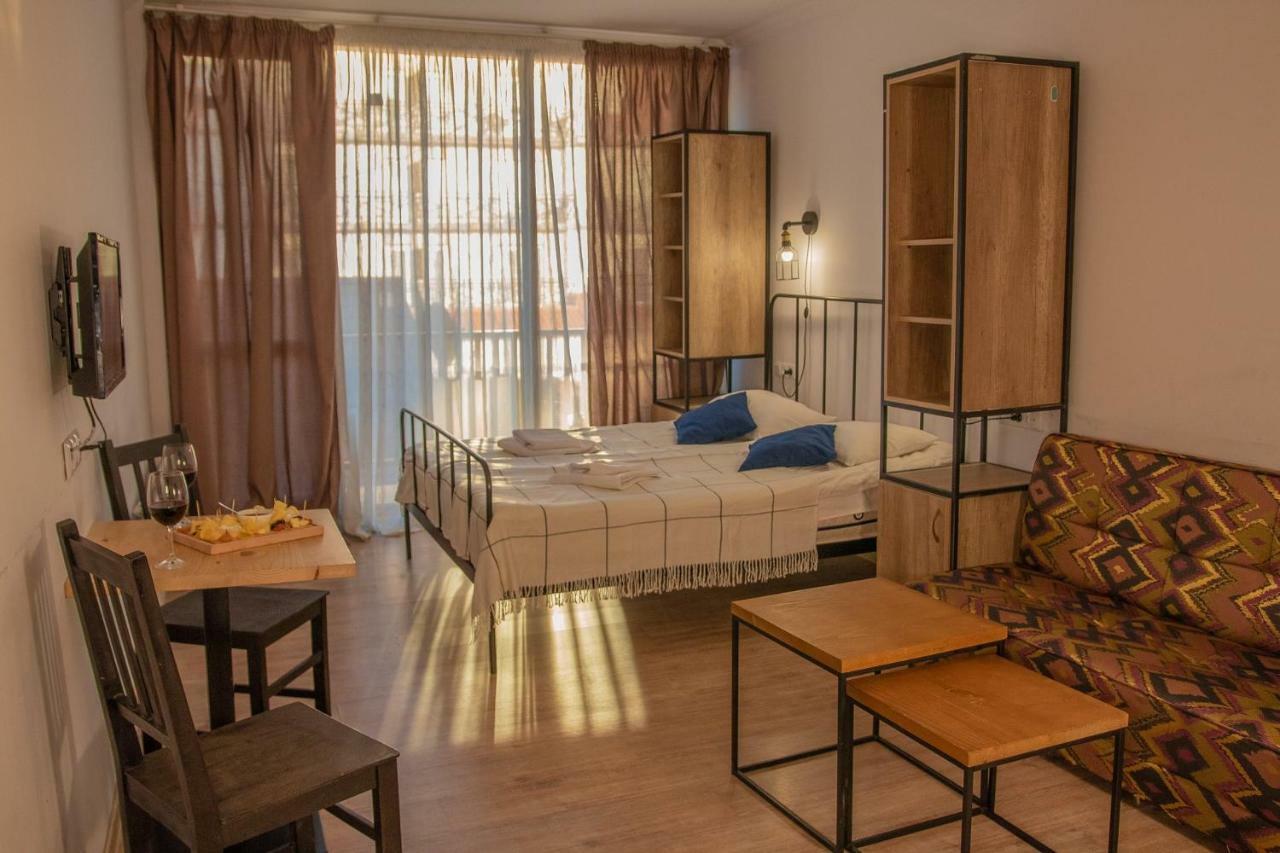 Mgzavrebi Apartment In バクリアニ エクステリア 写真